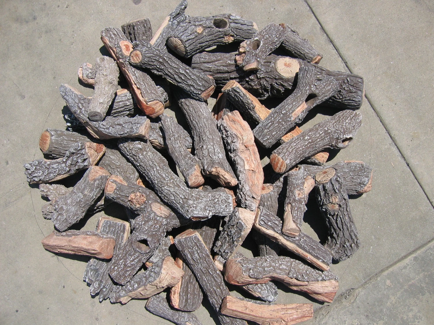 48" Split Bark Log Set 3 48" Split Bark Log Set