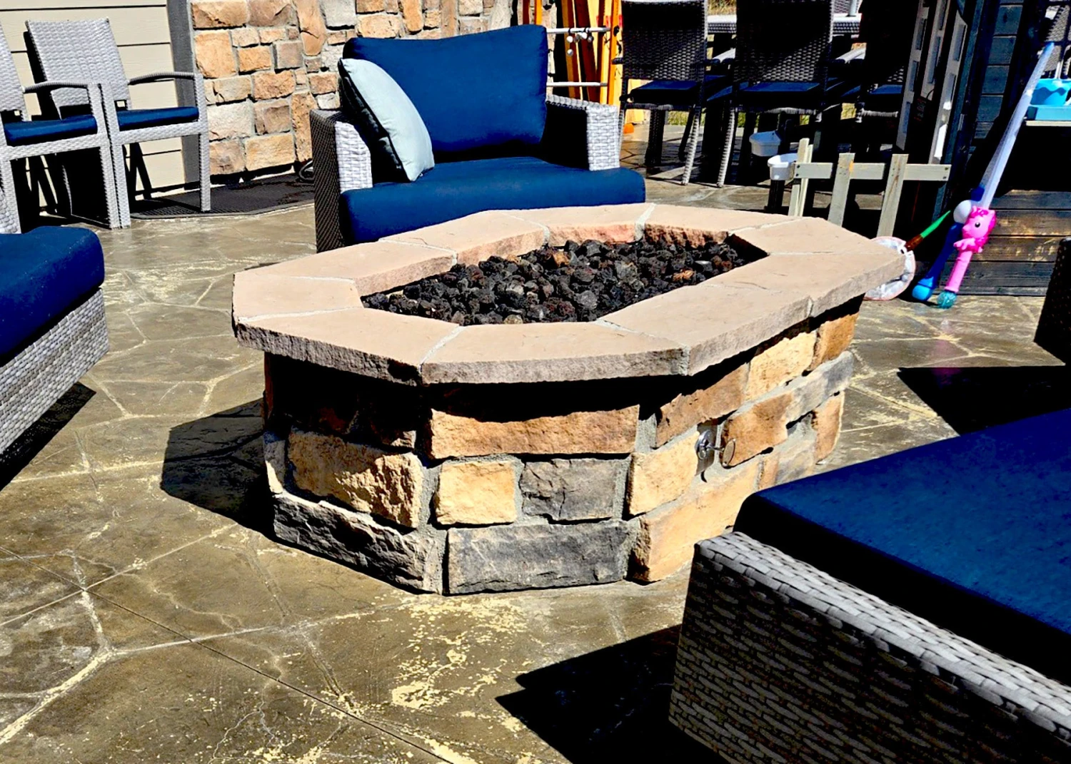 61″ X 42″ Rectagon Custom Stone Gas Fire Pit 5 61″ X 42″ Rectagon Custom Stone Gas Fire Pit - Image 4