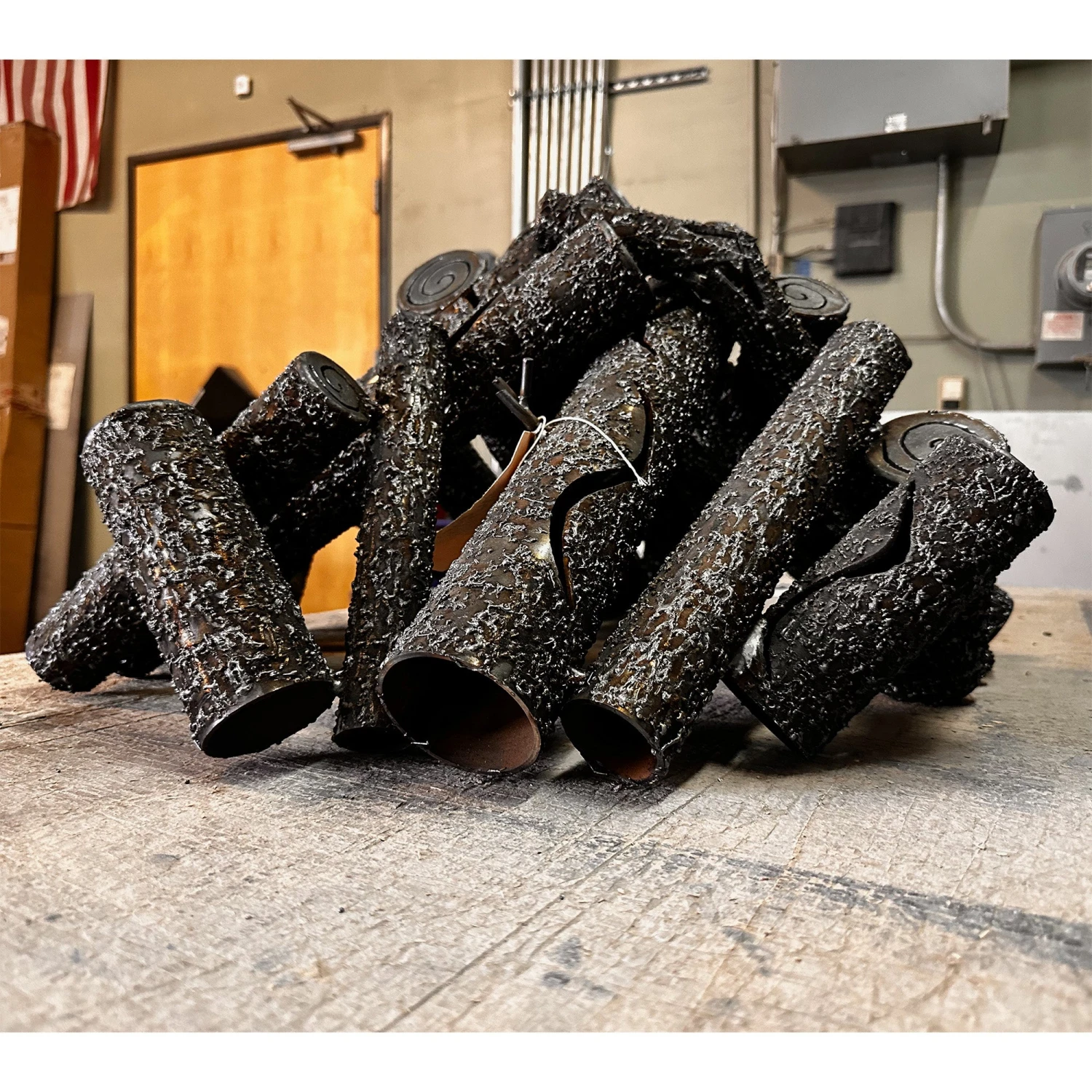 Warming Trends Steel Log Set (4 Sizes) 9 Warming Trends Steel Log Set (4 Sizes) - Image 7